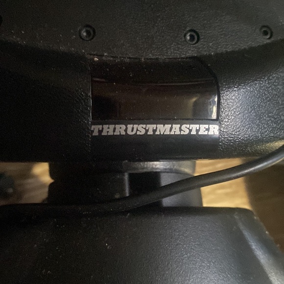 Thrustmaster Ferrari 458 Spider Racing Wheel - Picture 6 of 6